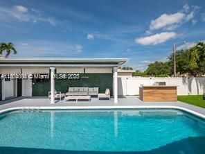 Recently Rented: $7,500 (4 beds, 3 baths, 3052 Square Feet)