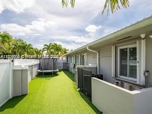 Recently Rented: $7,500 (4 beds, 3 baths, 3052 Square Feet)