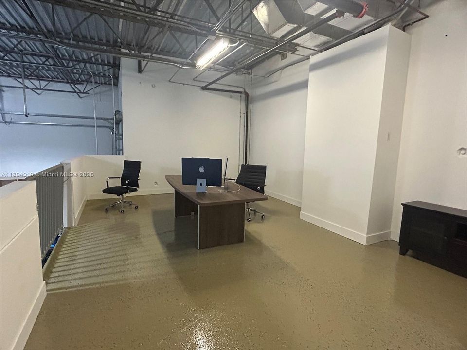 Недавно арендовано: $4,250 (0 спален, 0 ванн, 0 Квадратных фут)