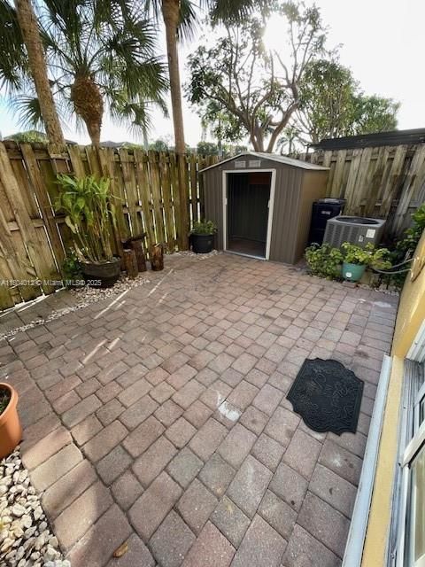 最近租的: $2,700 (3 贝兹, 2 浴室, 1542 平方英尺)