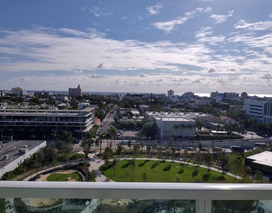 待售: $569,000 (1 贝兹, 1 浴室, 746 平方英尺)