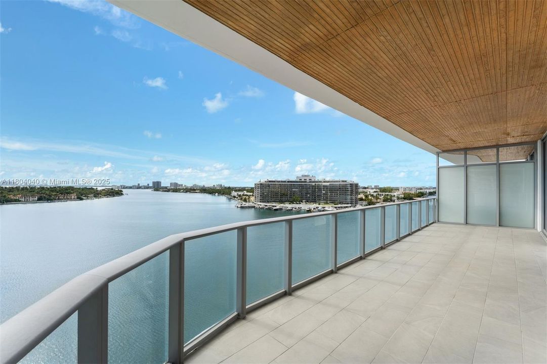 For Sale: $2,078,400 (2 beds, 2 baths, 1299 Square Feet)