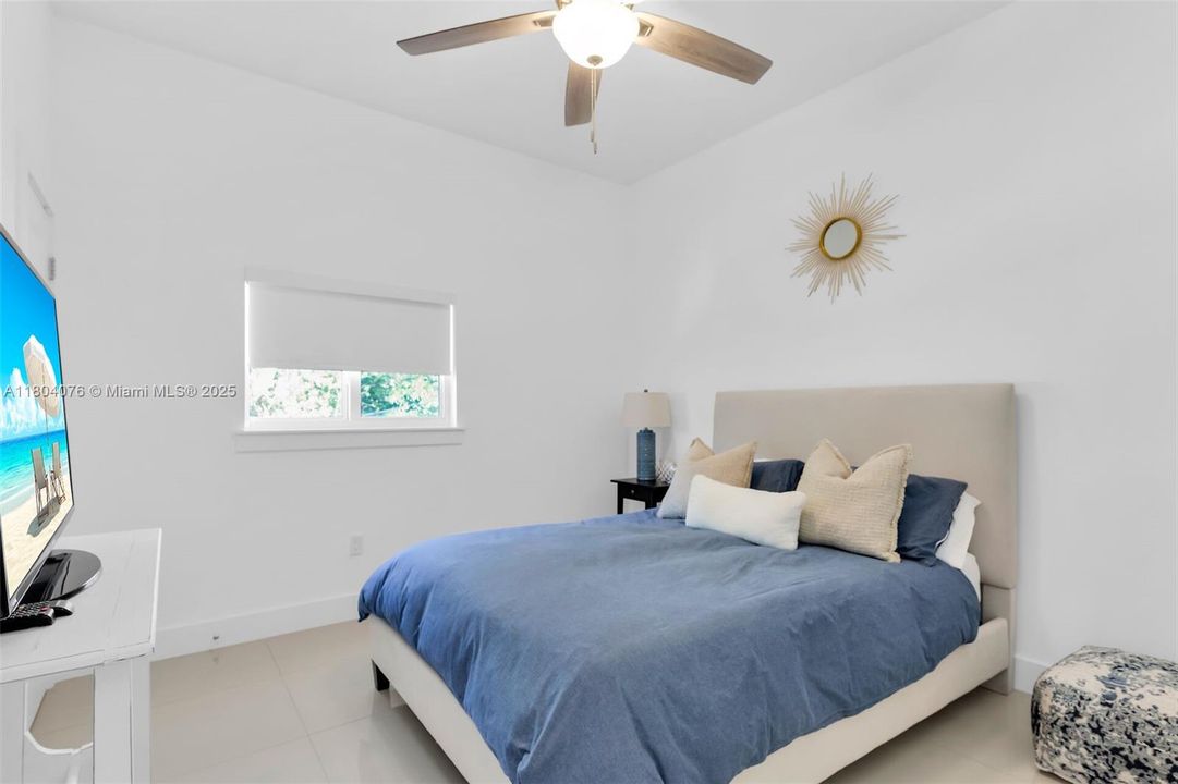 最近租的: $5,000 (3 贝兹, 2 浴室, 1421 平方英尺)