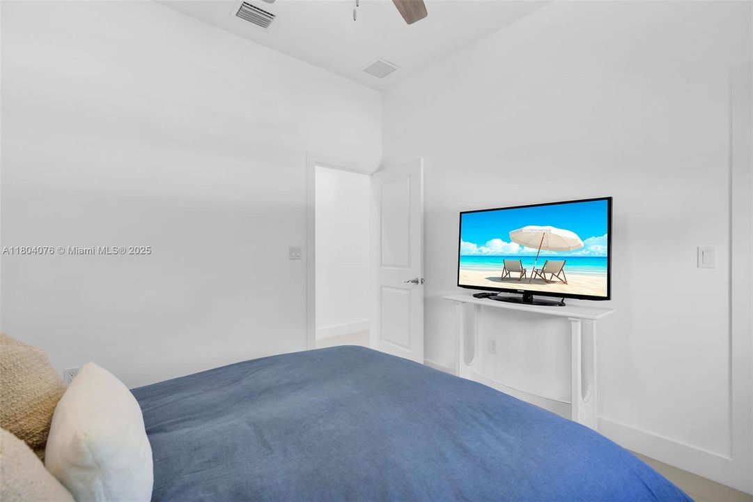 最近租的: $5,000 (3 贝兹, 2 浴室, 1421 平方英尺)