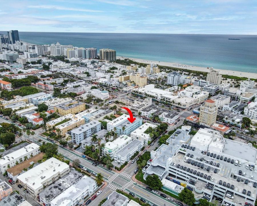 Vendido Recientemente: $285,000 (2 camas, 2 baños, 629 Pies cuadrados)