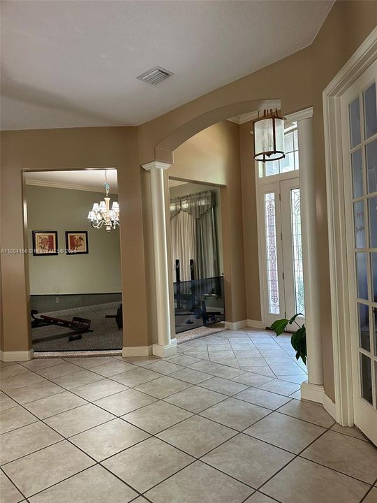 待售: $545,000 (4 贝兹, 3 浴室, 3048 平方英尺)