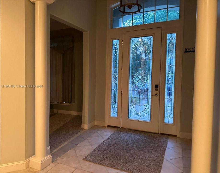 待售: $545,000 (4 贝兹, 3 浴室, 3048 平方英尺)