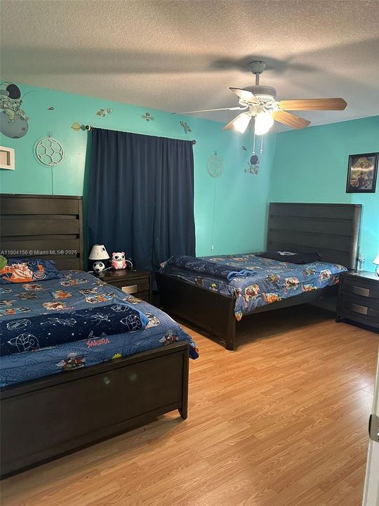 待售: $545,000 (4 贝兹, 3 浴室, 3048 平方英尺)