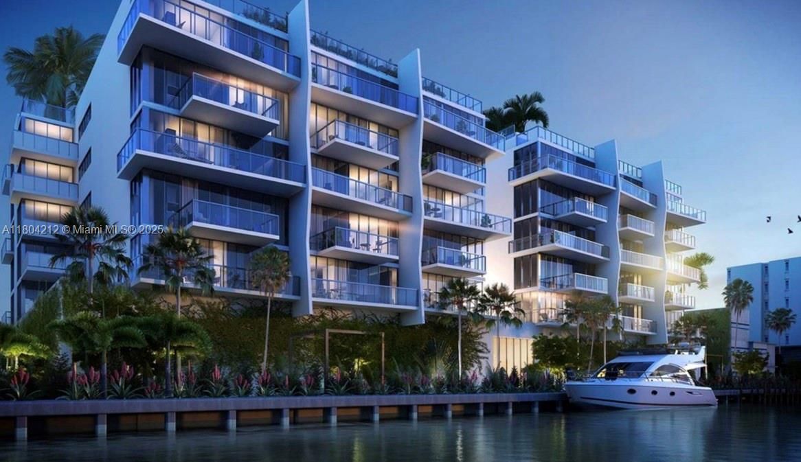 Недавно продано: $920,000 (2 спален, 2 ванн, 1106 Квадратных фут)