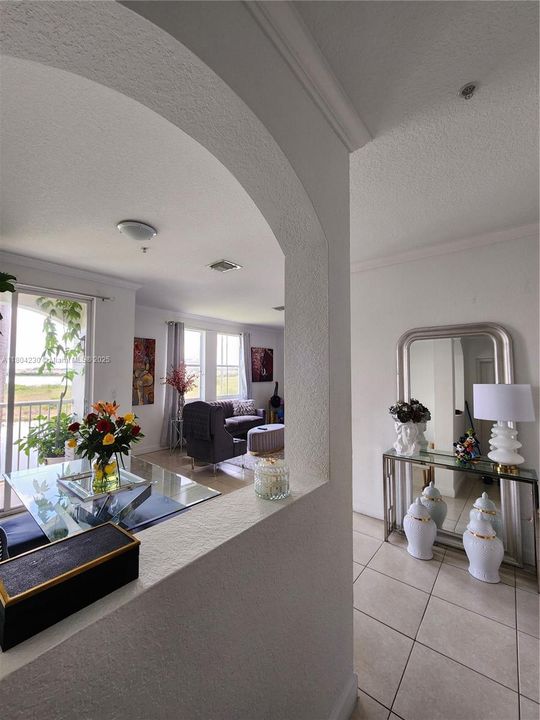 Recently Rented: $2,500 (2 beds, 2 baths, 1205 Square Feet)