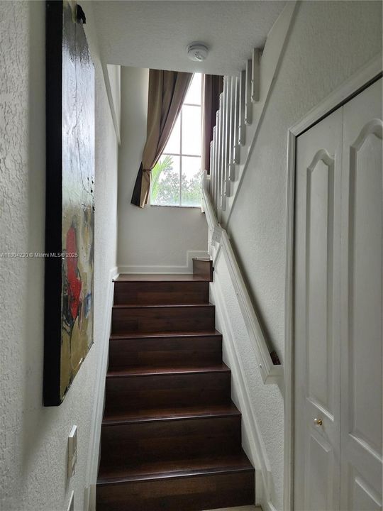 Recently Rented: $2,500 (2 beds, 2 baths, 1205 Square Feet)