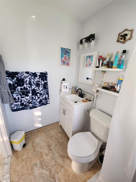 待售: $280,000 (3 贝兹, 2 浴室, 1313 平方英尺)