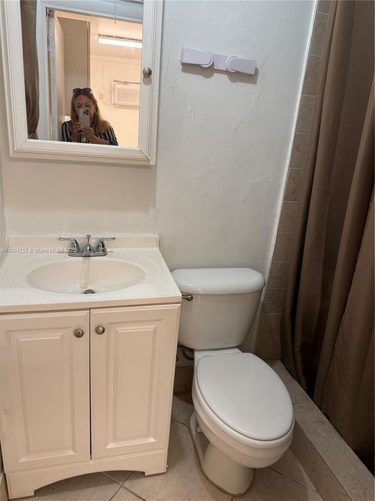 Vendido Recientemente: $1,250,000 (0 camas, 0 baños, 2420 Pies cuadrados)