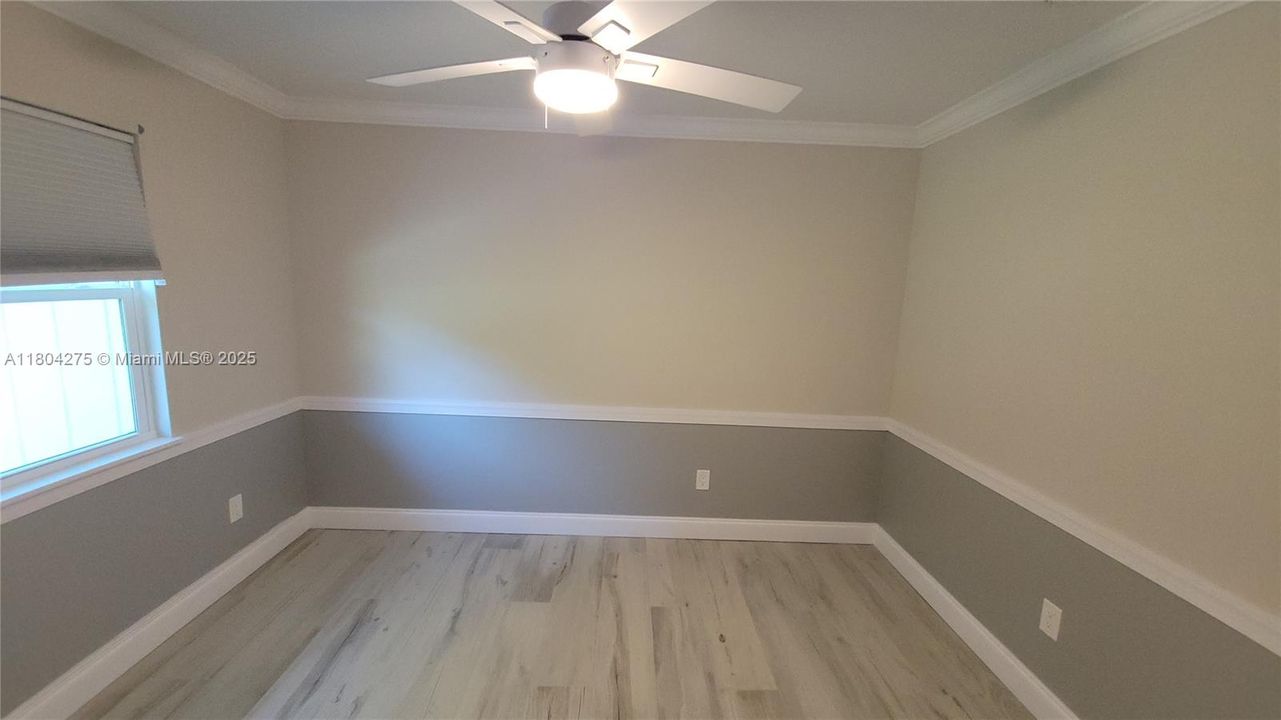 Недавно продано: $289,900 (3 спален, 1 ванн, 1498 Квадратных фут)