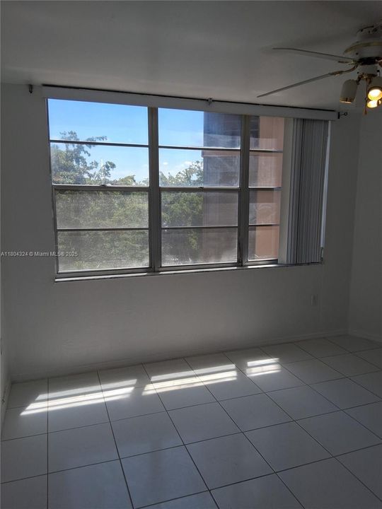 Недавно продано: $175,900 (2 спален, 2 ванн, 0 Квадратных фут)