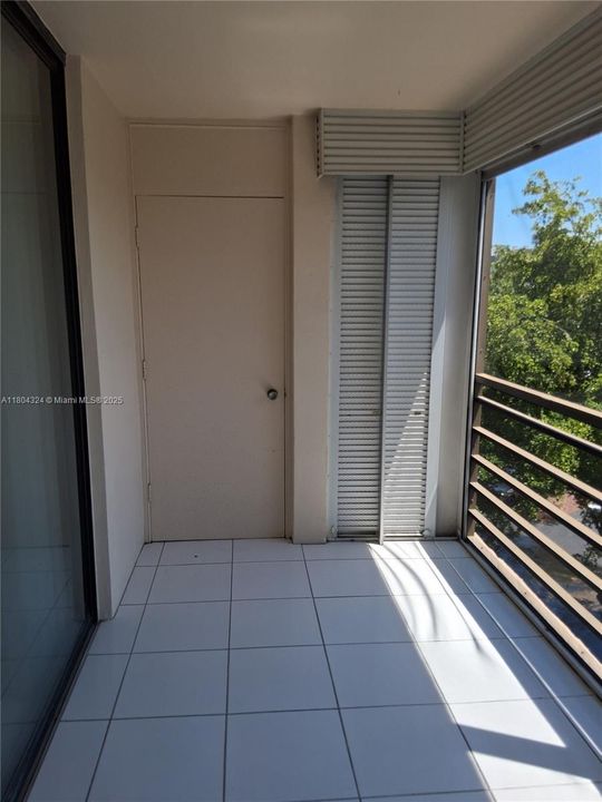 Недавно продано: $175,900 (2 спален, 2 ванн, 0 Квадратных фут)