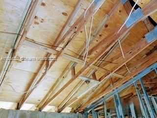 Active With Contract: $309,900 (4 beds, 2 baths, 1784 Square Feet)