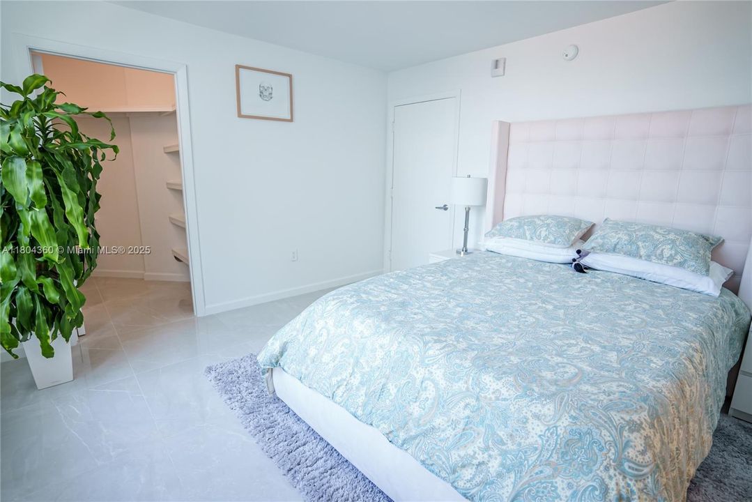 En Venta: $700,000 (2 camas, 2 baños, 1162 Pies cuadrados)
