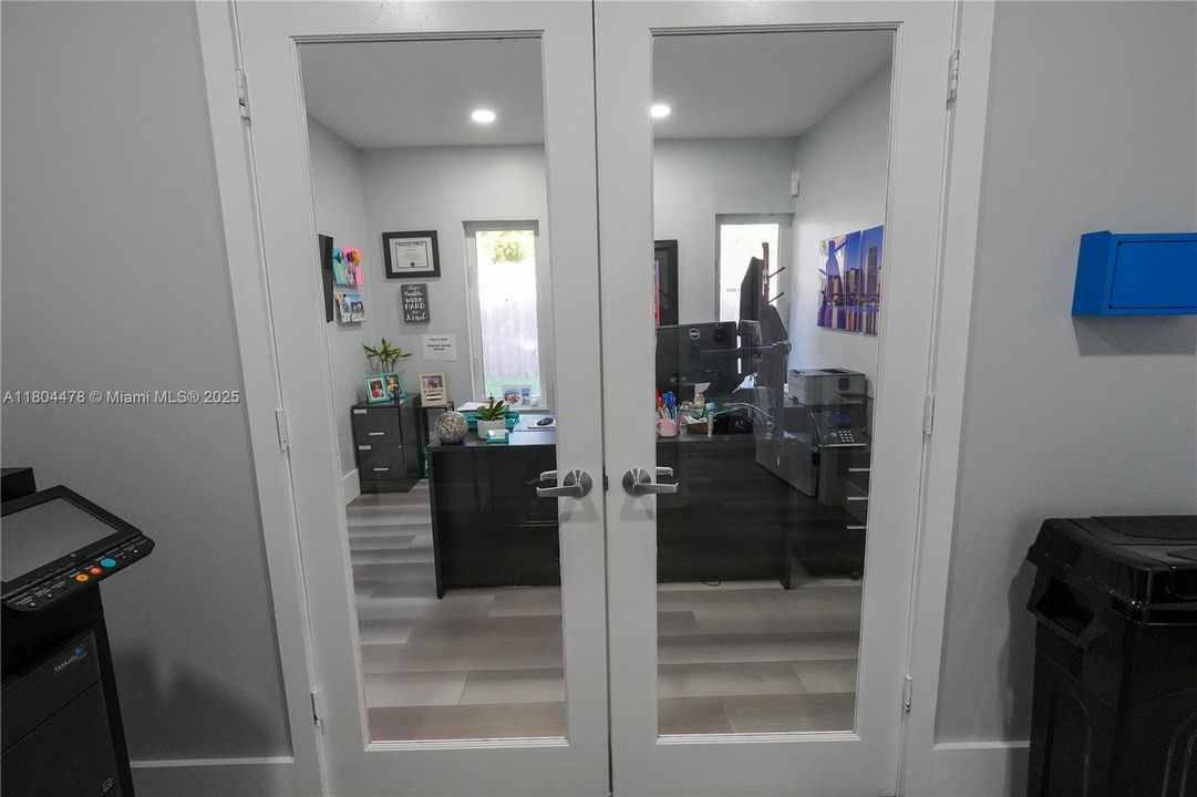 待售: $3,250,000 (0 贝兹, 0 浴室, 0 平方英尺)