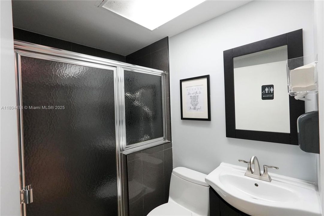 待售: $3,250,000 (0 贝兹, 0 浴室, 0 平方英尺)