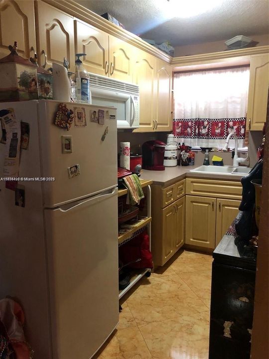 最近售出: $540,000 (3 贝兹, 3 浴室, 1522 平方英尺)