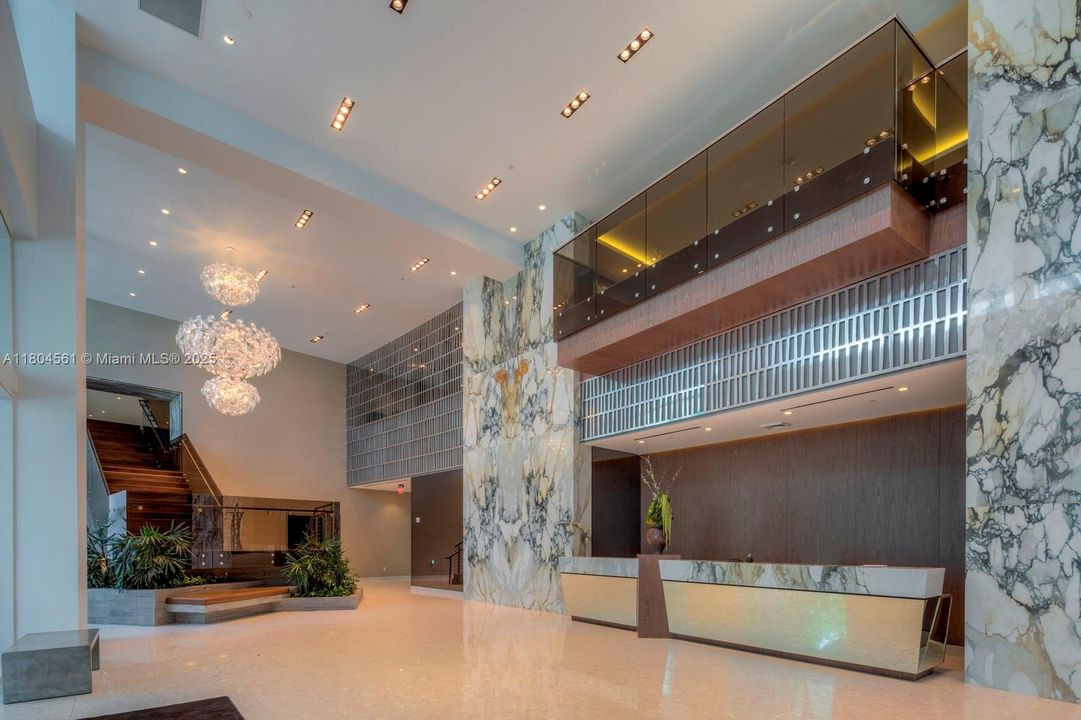 Недавно продано: $975,000 (2 спален, 2 ванн, 1147 Квадратных фут)