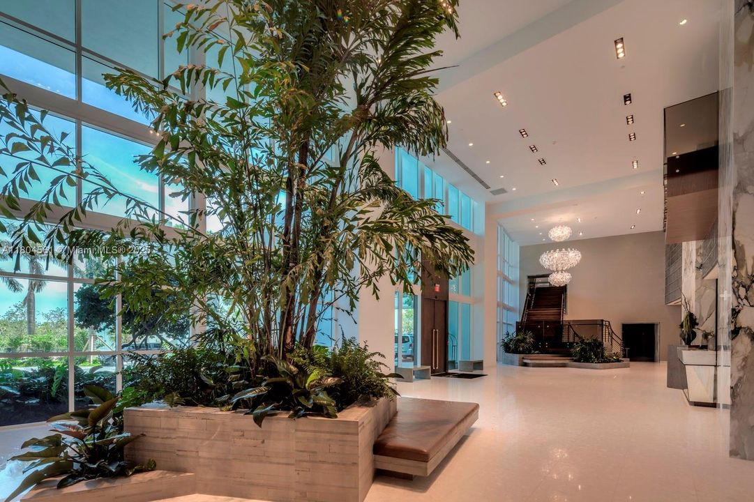 Недавно продано: $975,000 (2 спален, 2 ванн, 1147 Квадратных фут)