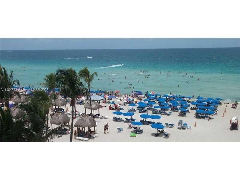 待售: $1,450,000 (3 贝兹, 2 浴室, 1623 平方英尺)