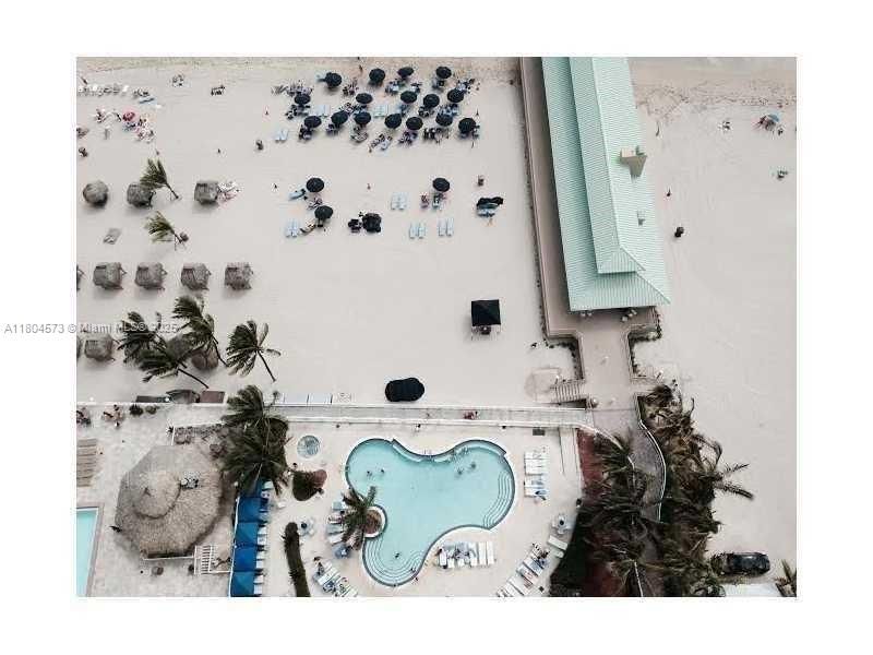 待售: $1,450,000 (3 贝兹, 2 浴室, 1623 平方英尺)