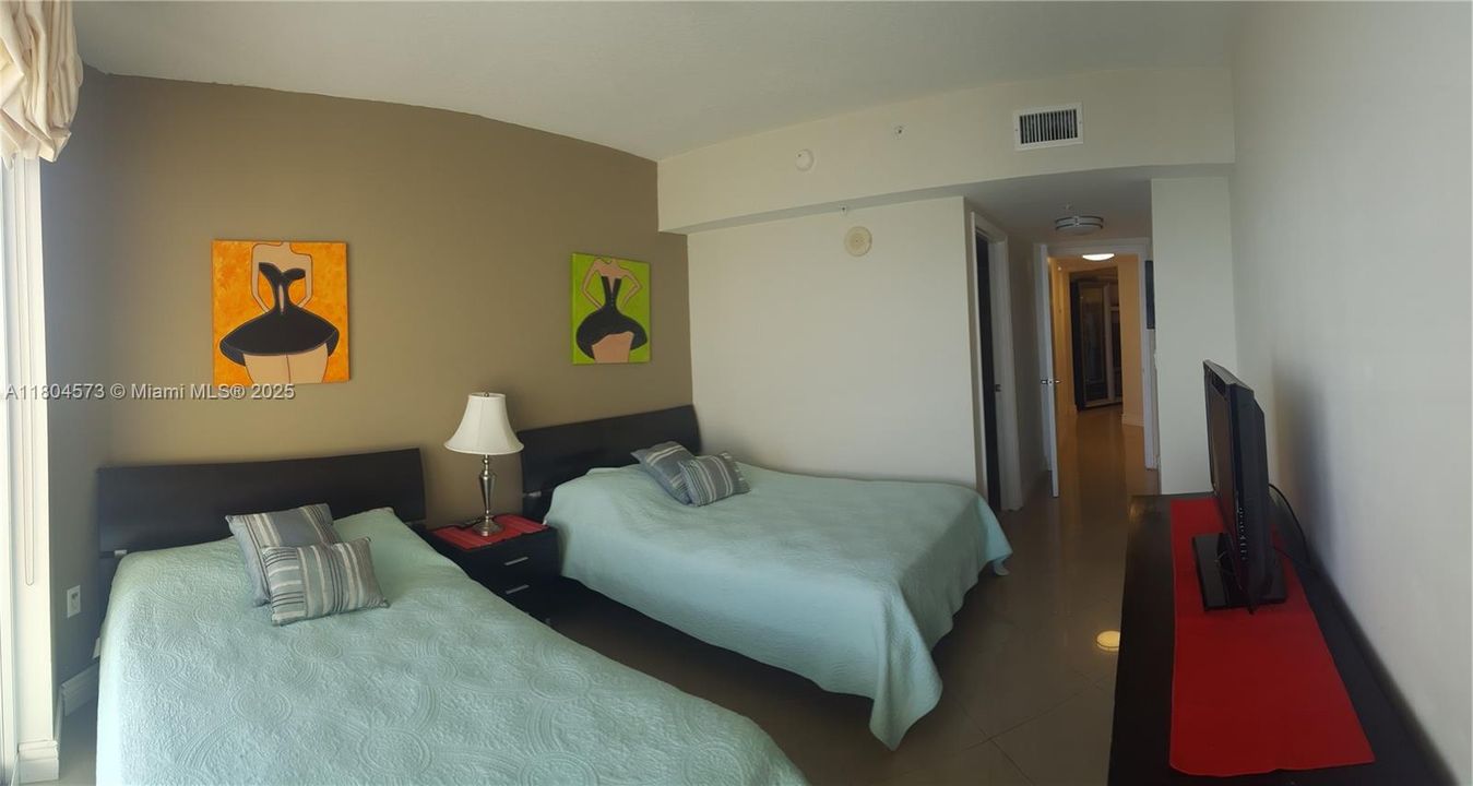 待售: $1,450,000 (3 贝兹, 2 浴室, 1623 平方英尺)