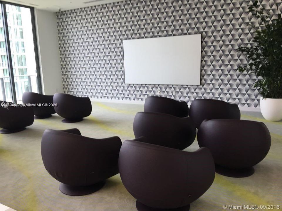 На продажу: $479,000 (1 спален, 1 ванн, 662 Квадратных фут)