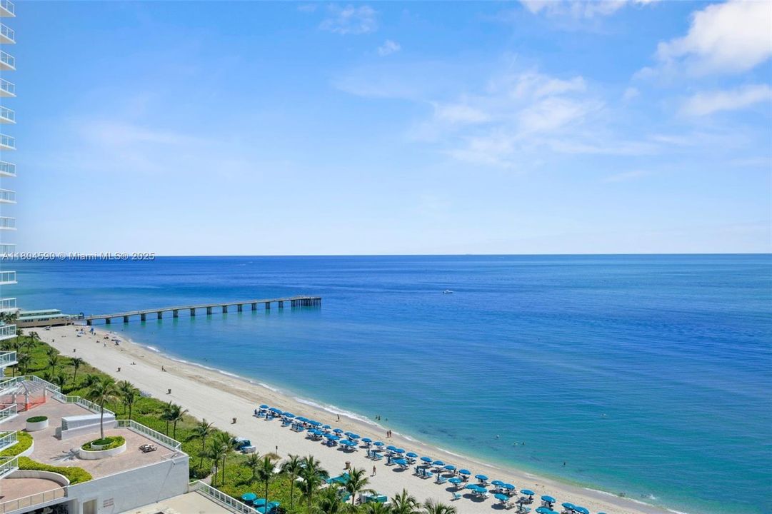 На продажу: $1,095,000 (2 спален, 2 ванн, 1798 Квадратных фут)