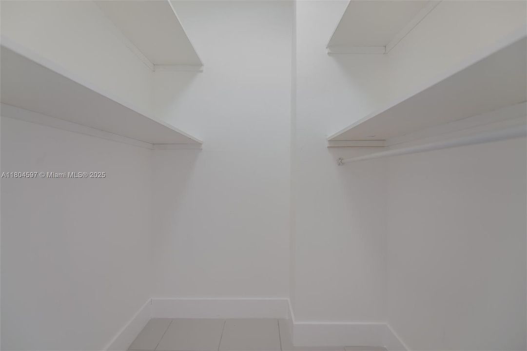 En Renta: $34,000 (2 camas, 2 baños, 1240 Pies cuadrados)