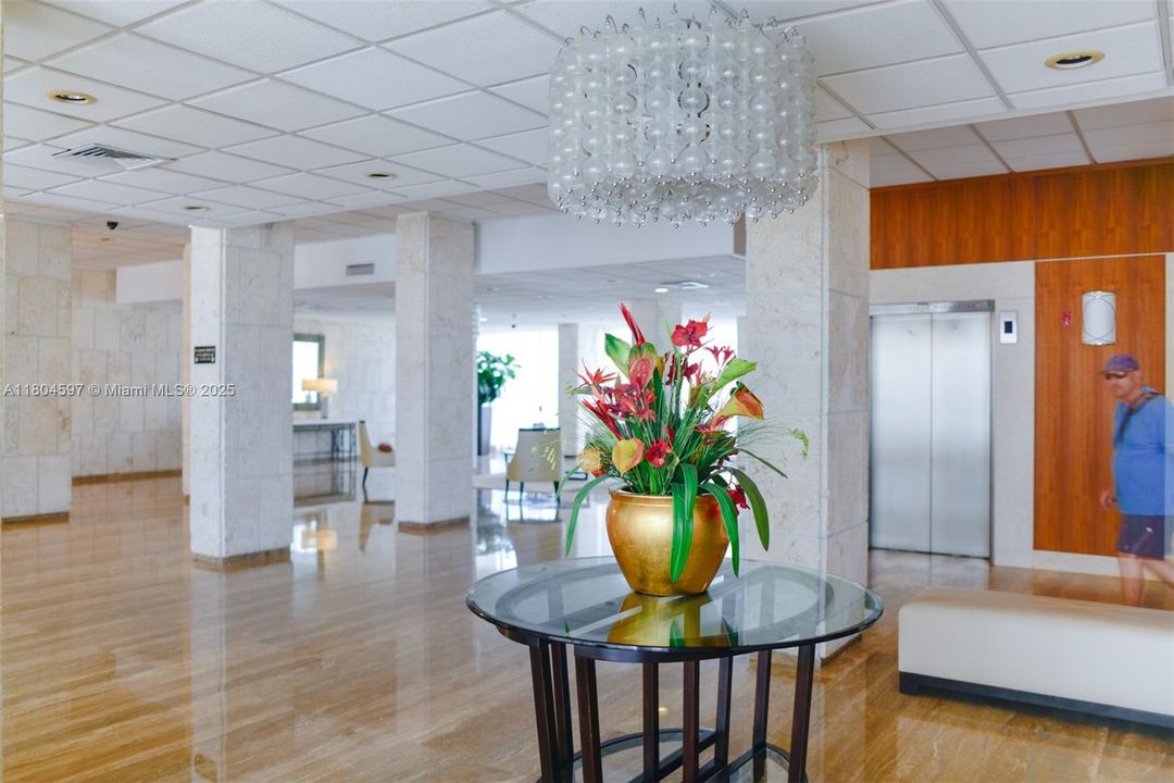 En Renta: $34,000 (2 camas, 2 baños, 1240 Pies cuadrados)