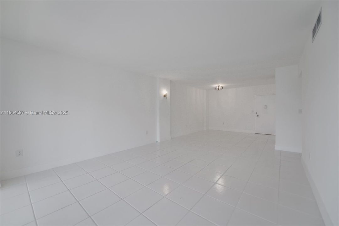 En Renta: $34,000 (2 camas, 2 baños, 1240 Pies cuadrados)