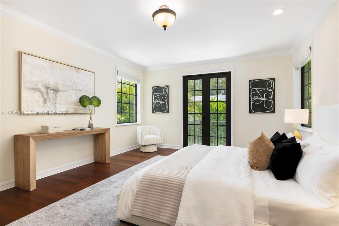 En Venta: $3,445,000 (5 camas, 4 baños, 3703 Pies cuadrados)