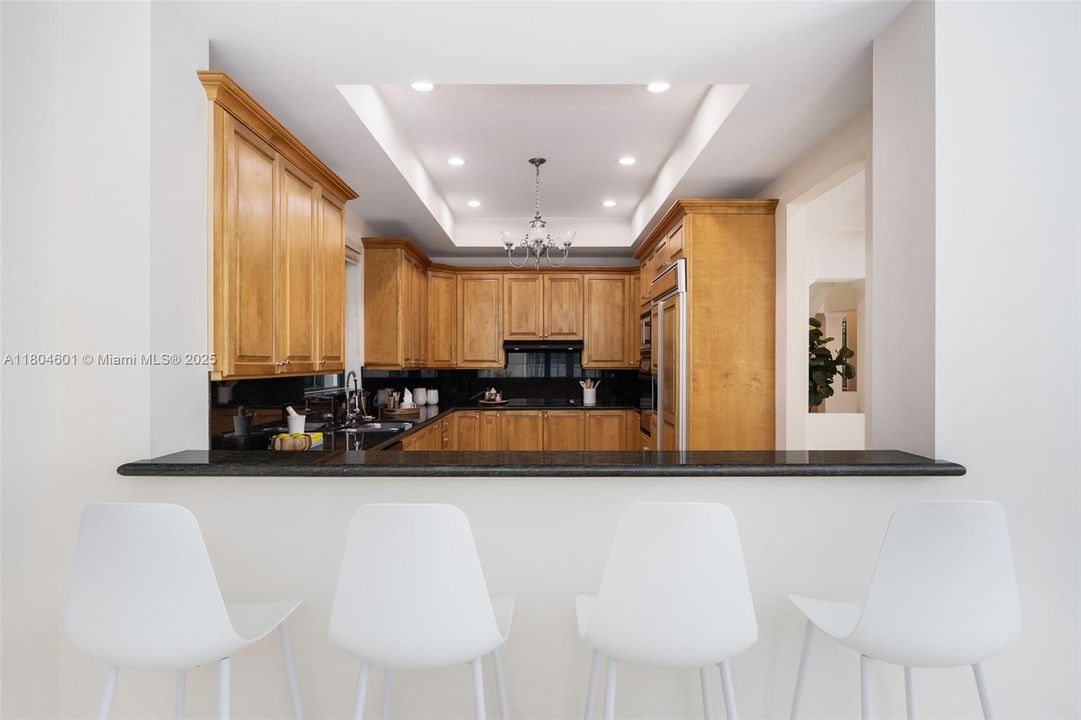 En Venta: $3,445,000 (5 camas, 4 baños, 3703 Pies cuadrados)