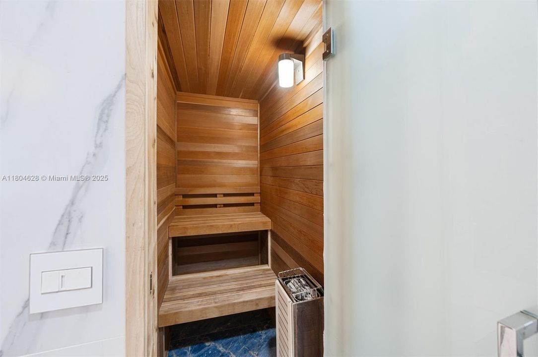 На продажу: $3,625,000 (5 спален, 4 ванн, 3854 Квадратных фут)