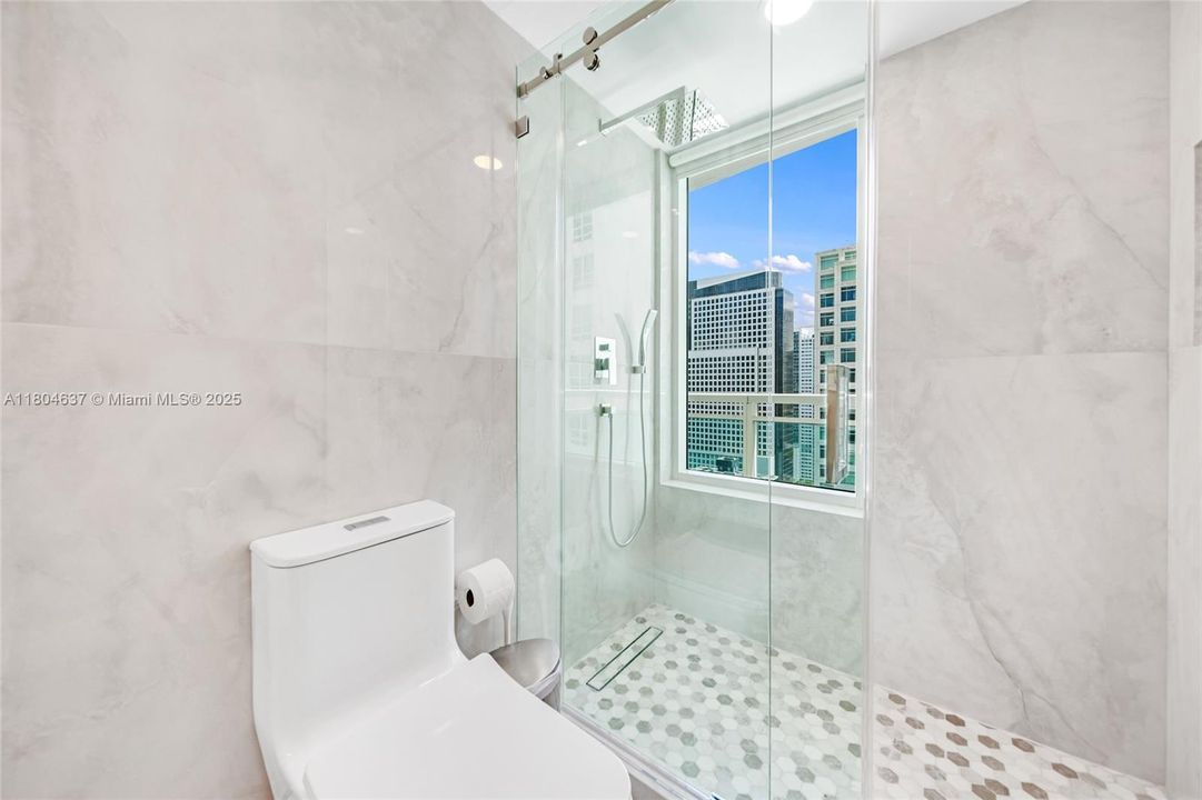 На продажу: $595,000 (1 спален, 1 ванн, 774 Квадратных фут)