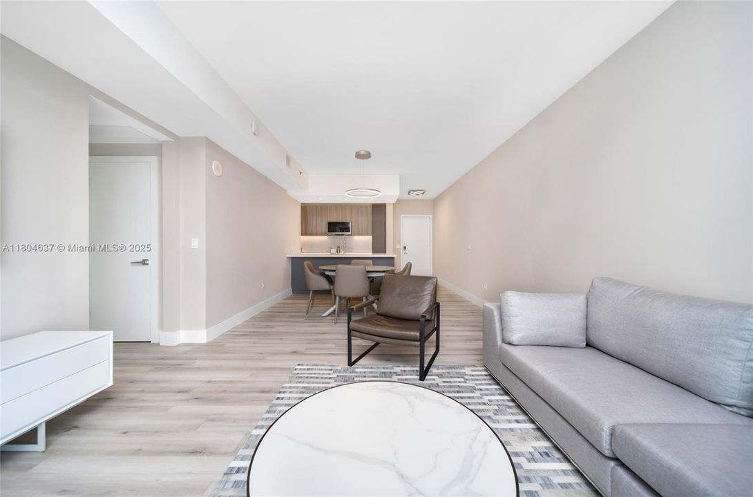 На продажу: $595,000 (1 спален, 1 ванн, 774 Квадратных фут)