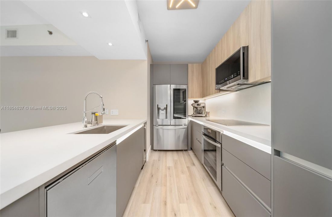 На продажу: $595,000 (1 спален, 1 ванн, 774 Квадратных фут)