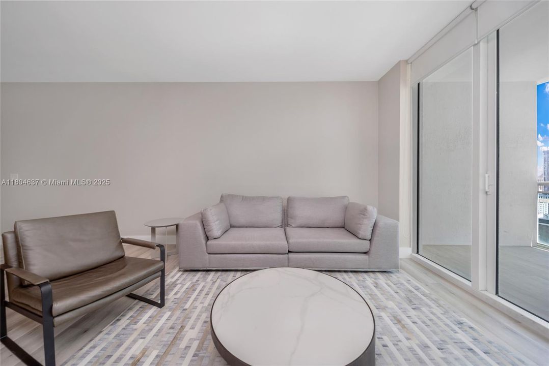 На продажу: $595,000 (1 спален, 1 ванн, 774 Квадратных фут)