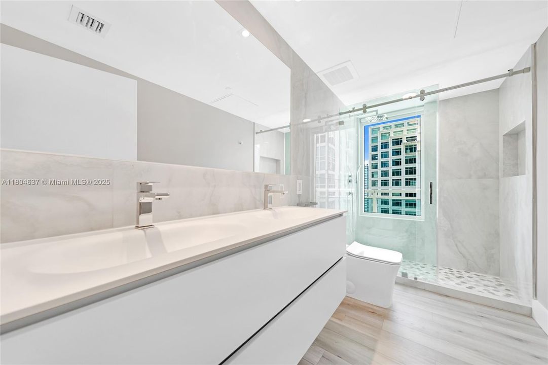 На продажу: $595,000 (1 спален, 1 ванн, 774 Квадратных фут)