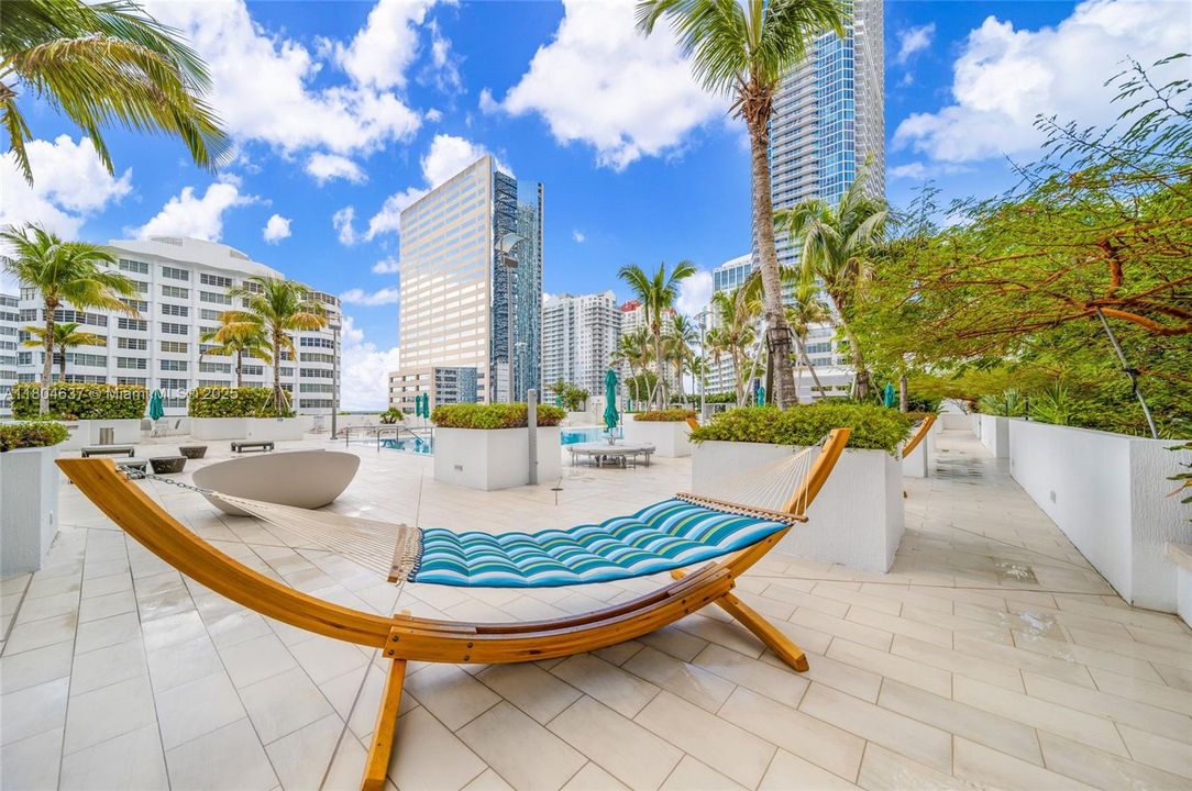 На продажу: $595,000 (1 спален, 1 ванн, 774 Квадратных фут)