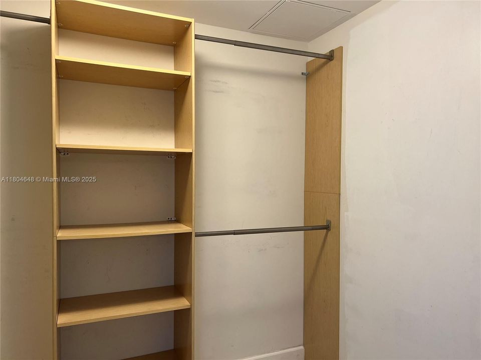 На продажу: $730,000 (2 спален, 1 ванн, 1086 Квадратных фут)