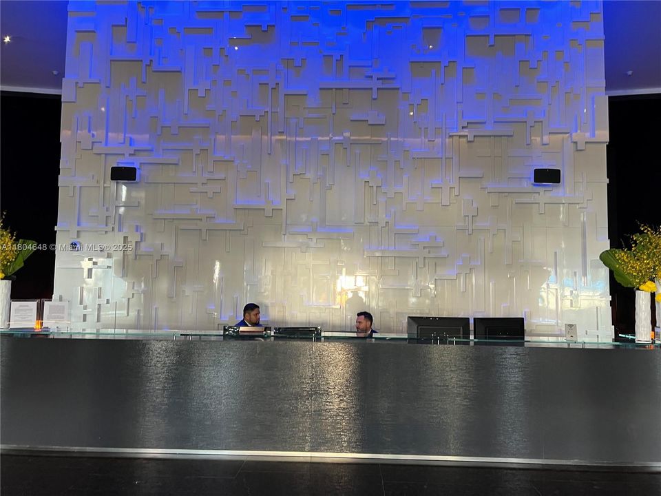 На продажу: $730,000 (2 спален, 1 ванн, 1086 Квадратных фут)