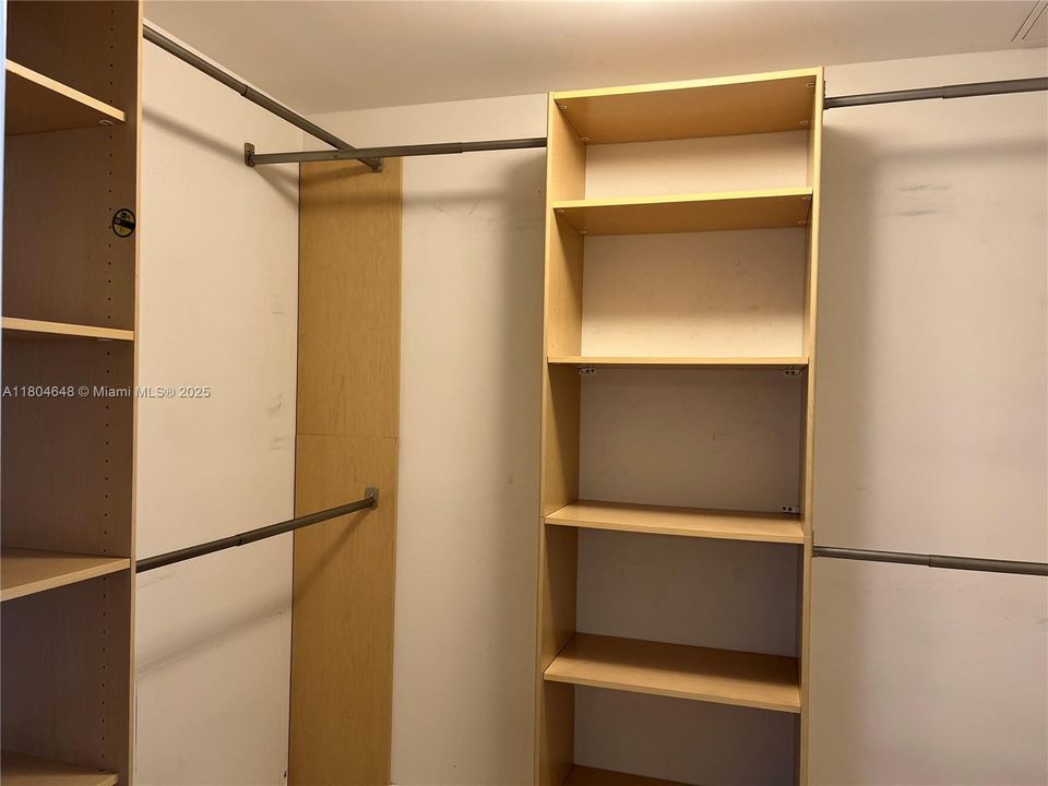 На продажу: $730,000 (2 спален, 1 ванн, 1086 Квадратных фут)