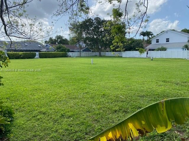 greenbelt behind the house