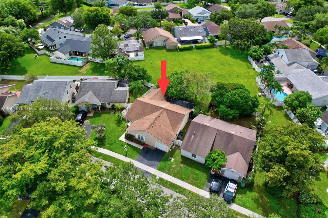 Recently Sold: $495,000 (3 beds, 2 baths, 1734 Square Feet)