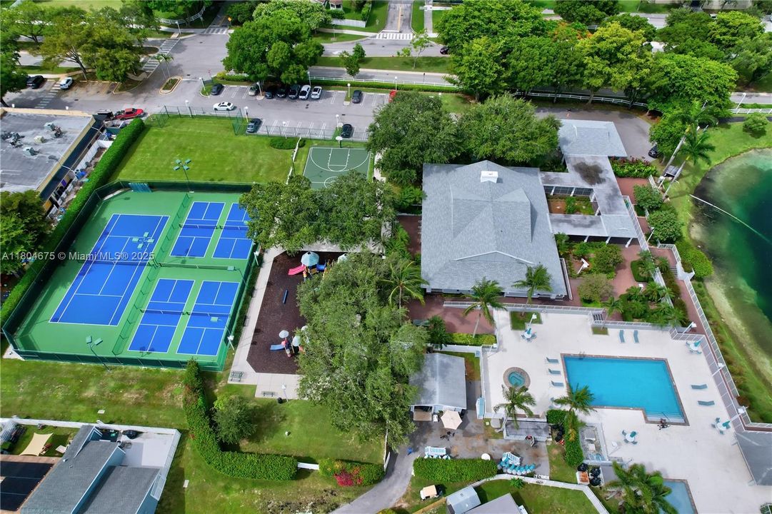 Community of Country Walk